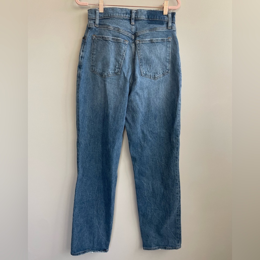 Abercrombie & Fitch The 90’s Straight Ultra High Rise Jeans - Picture 6 of 7
